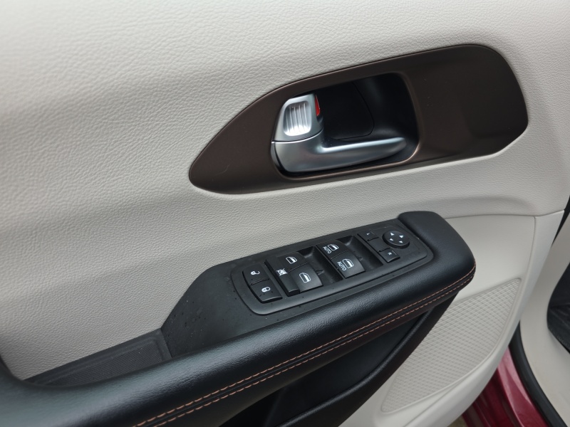 2017 Chrysler Pacifica