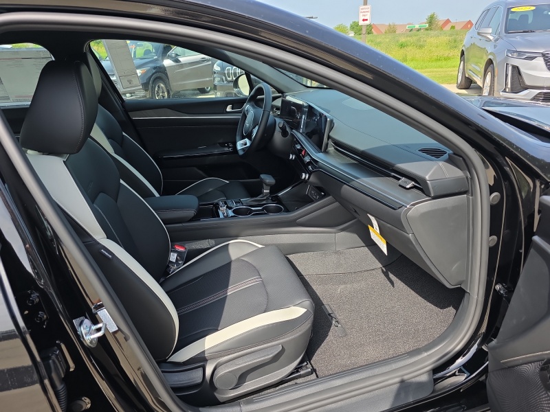 2026 Kia K5
