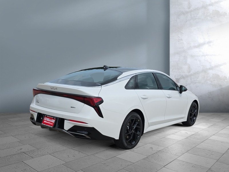 2026 Kia K5