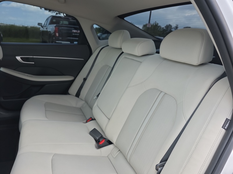 2025 Hyundai Sonata Hybrid