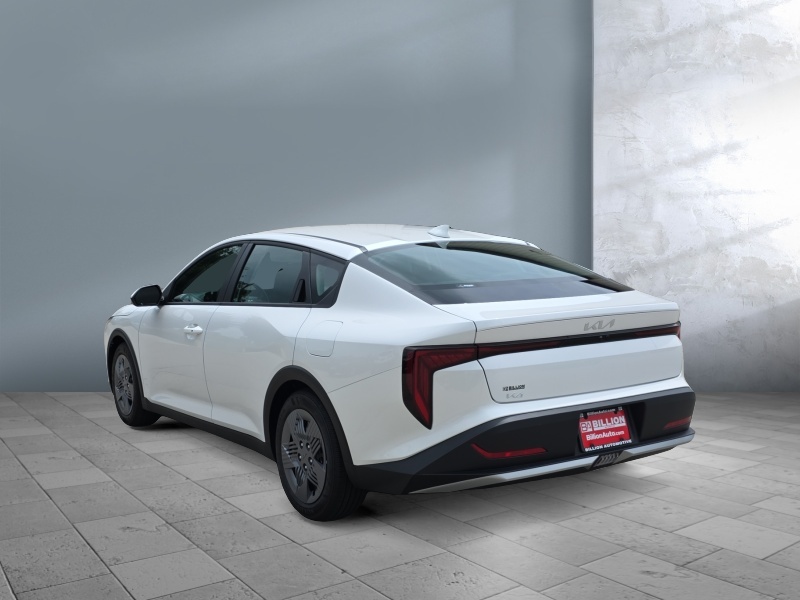 2026 Kia K4