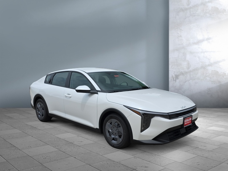 2026 Kia K4