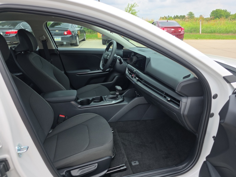 2026 Kia K4
