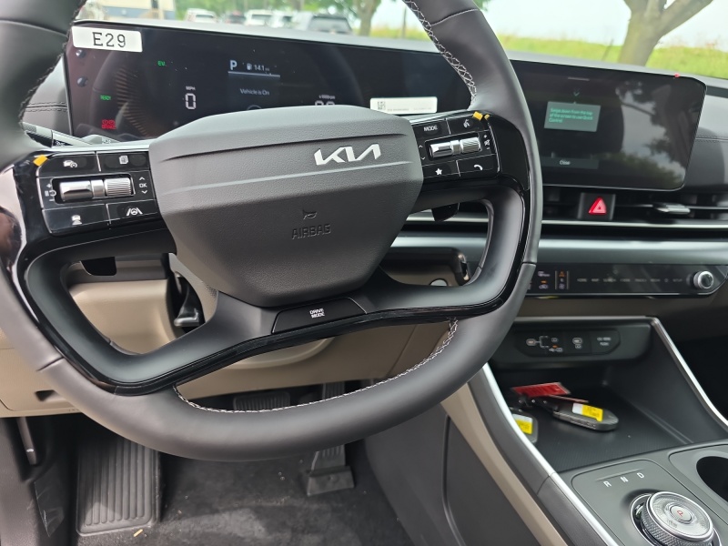 2027 Kia Carnival Hybrid