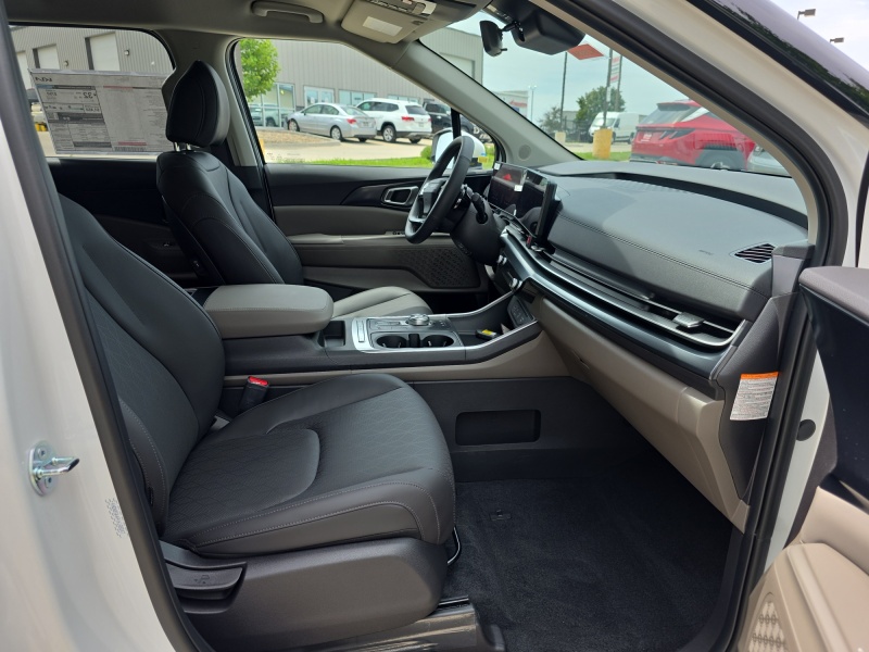 2027 Kia Carnival Hybrid