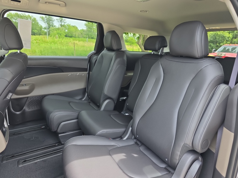 2027 Kia Carnival Hybrid