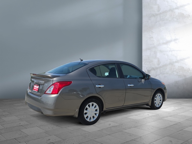 2017 Nissan Versa Sedan