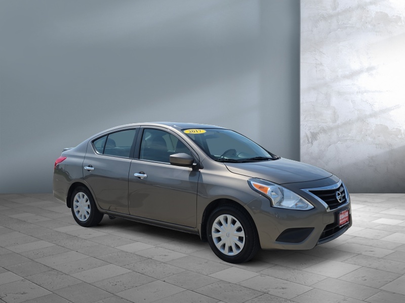 2017 Nissan Versa Sedan
