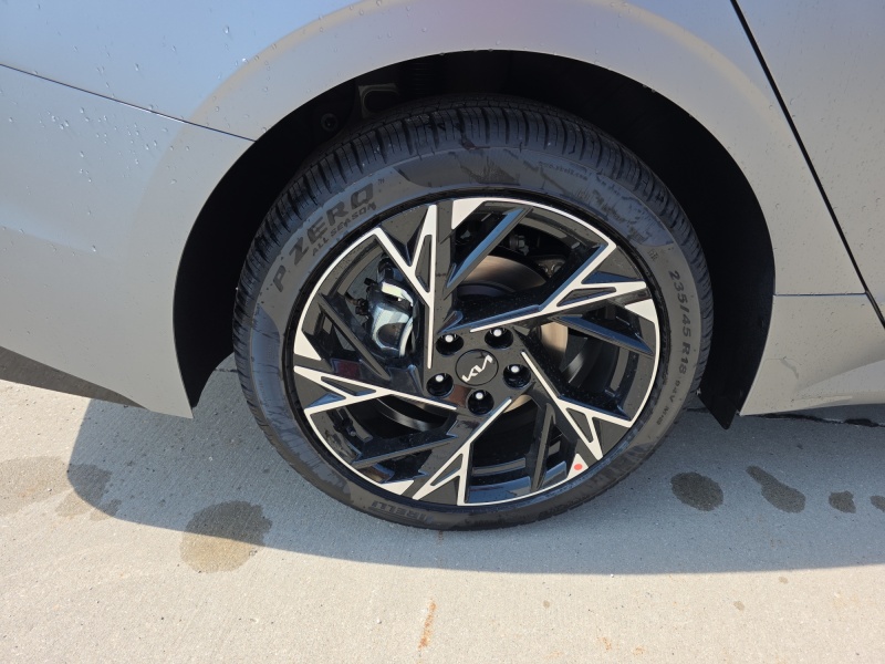 2026 Kia K5