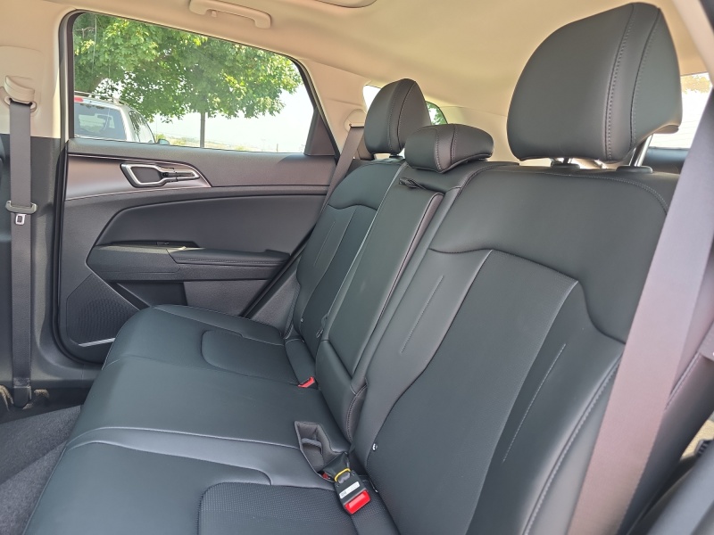 2027 Kia Sportage Hybrid