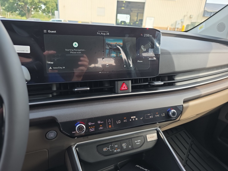 2027 Kia Carnival