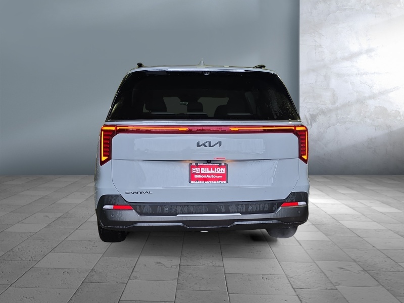 2027 Kia Carnival