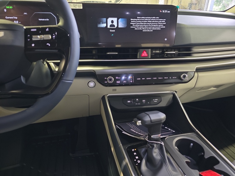 2027 Kia Carnival