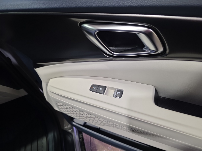 2027 Kia Carnival