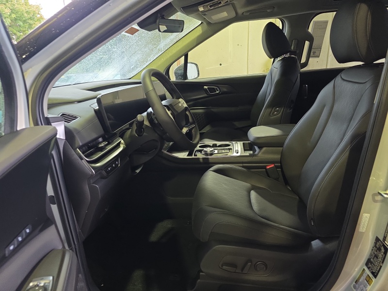 2027 Kia Carnival Hybrid