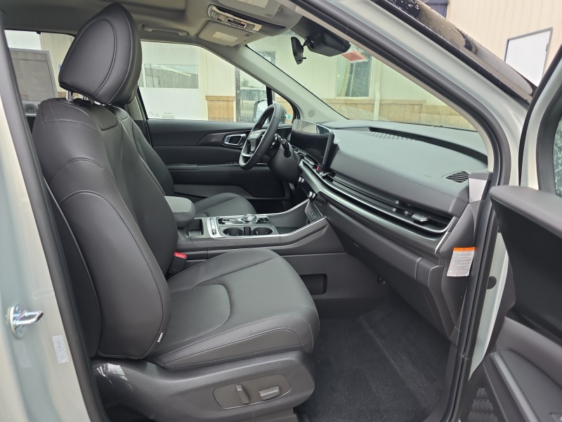 2027 Kia Carnival Hybrid