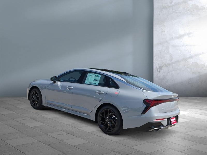 2026 Kia K5