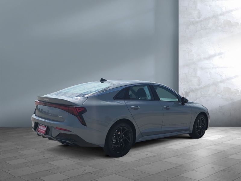 2026 Kia K5