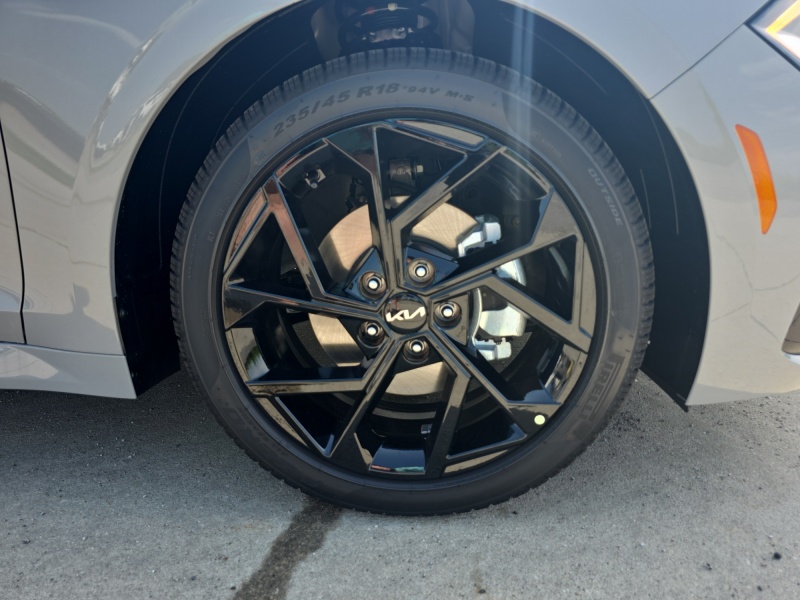 2026 Kia K5