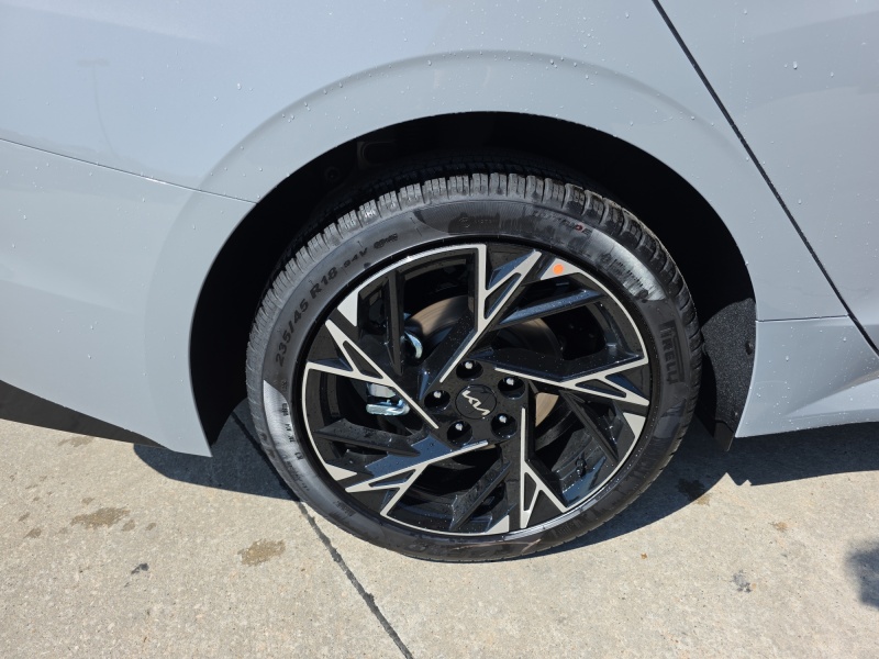 2026 Kia K5