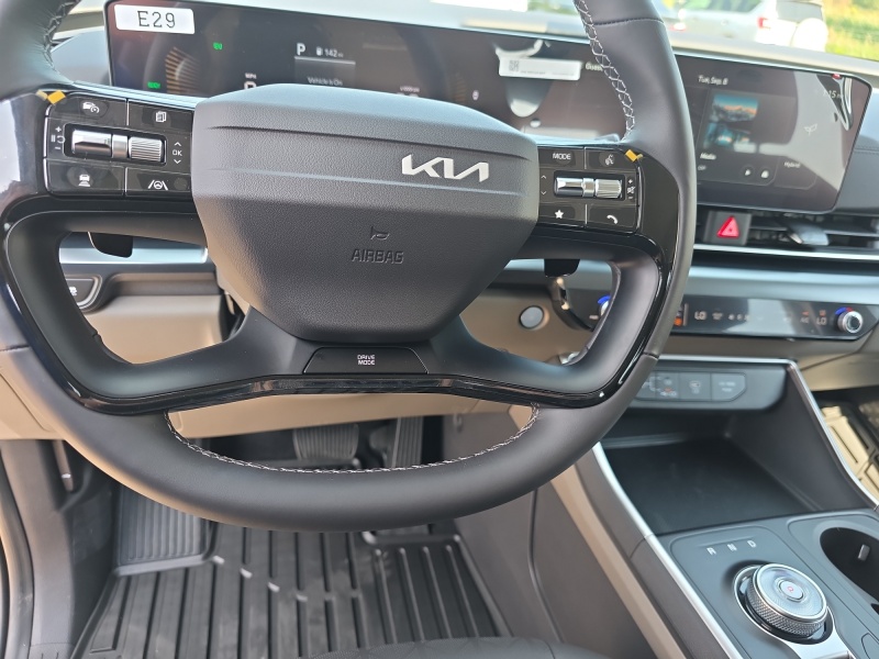 2027 Kia Carnival Hybrid
