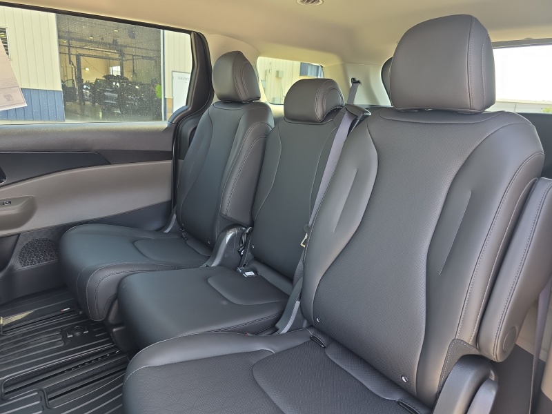 2027 Kia Carnival Hybrid