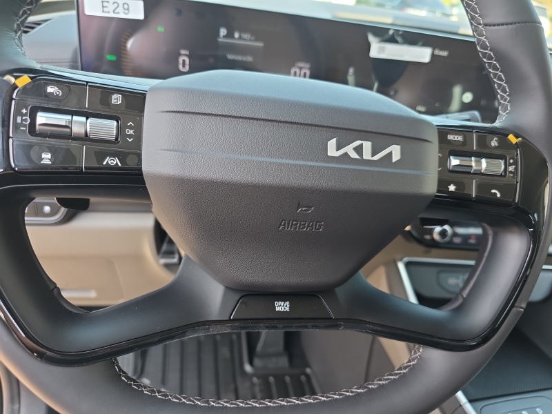2027 Kia Carnival Hybrid