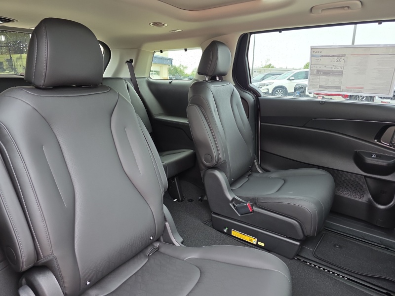2027 Kia Carnival Hybrid