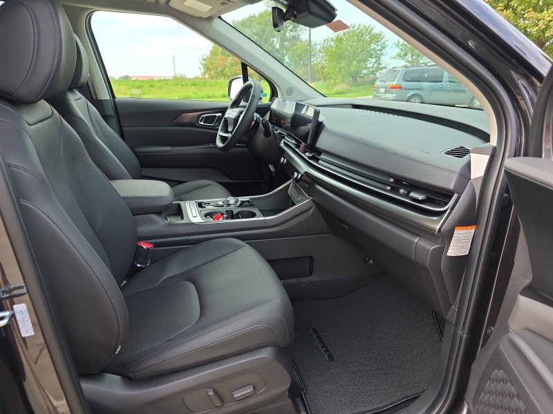 2027 Kia Carnival Hybrid