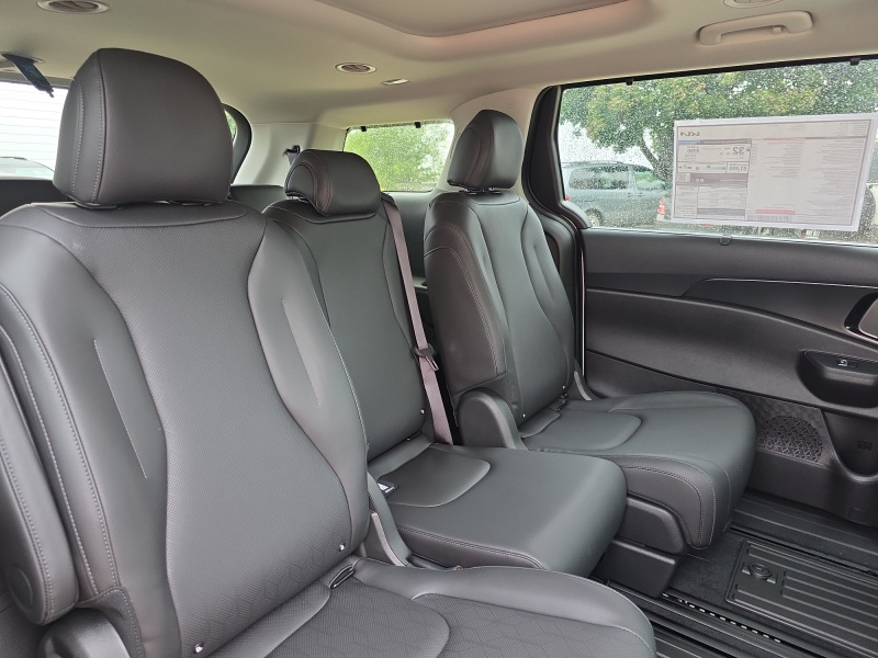 2027 Kia Carnival Hybrid