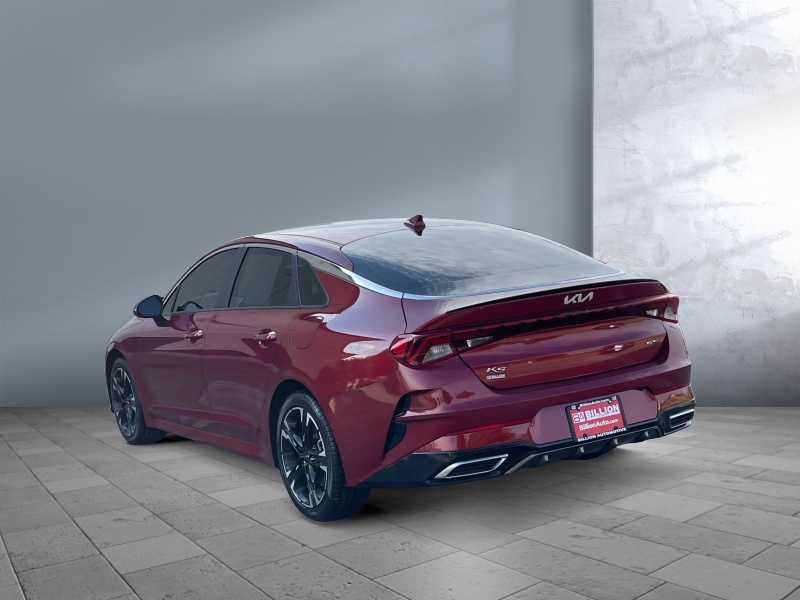 2022 Kia K5