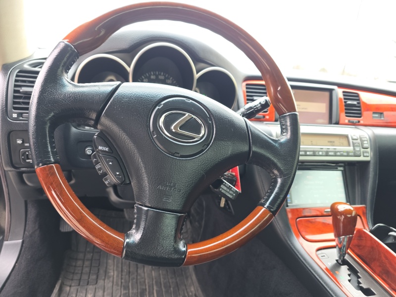 2003 Lexus SC 430