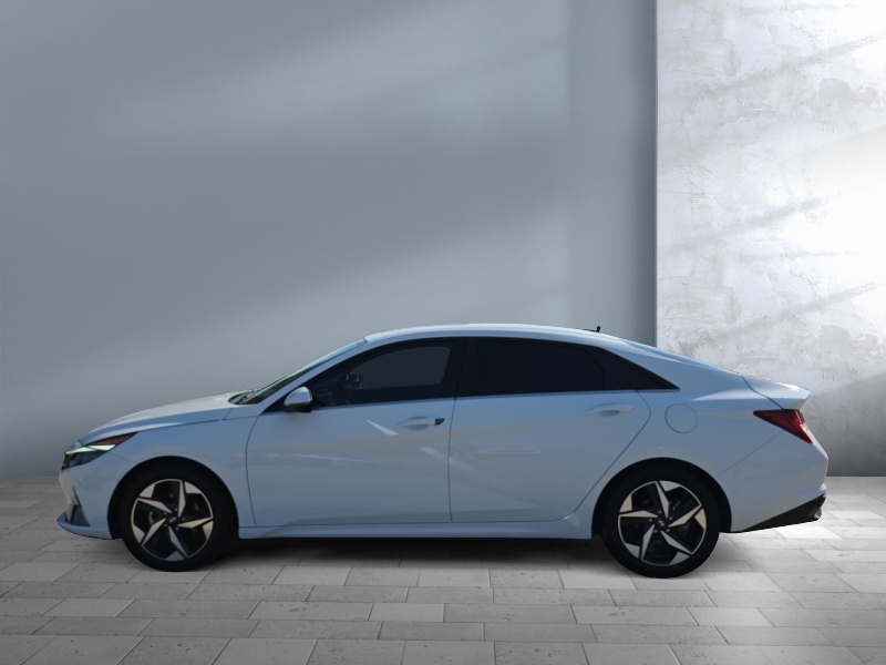 2023 Hyundai Elantra Hybrid