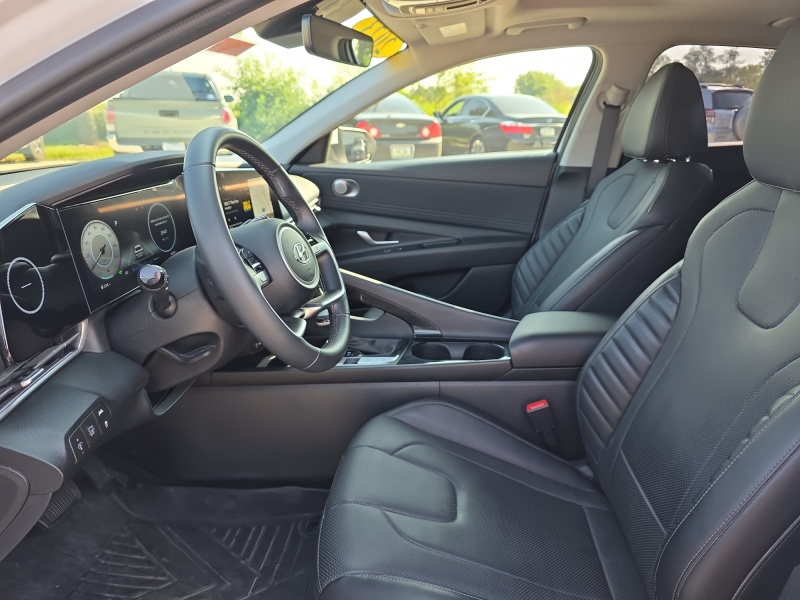 2023 Hyundai Elantra Hybrid