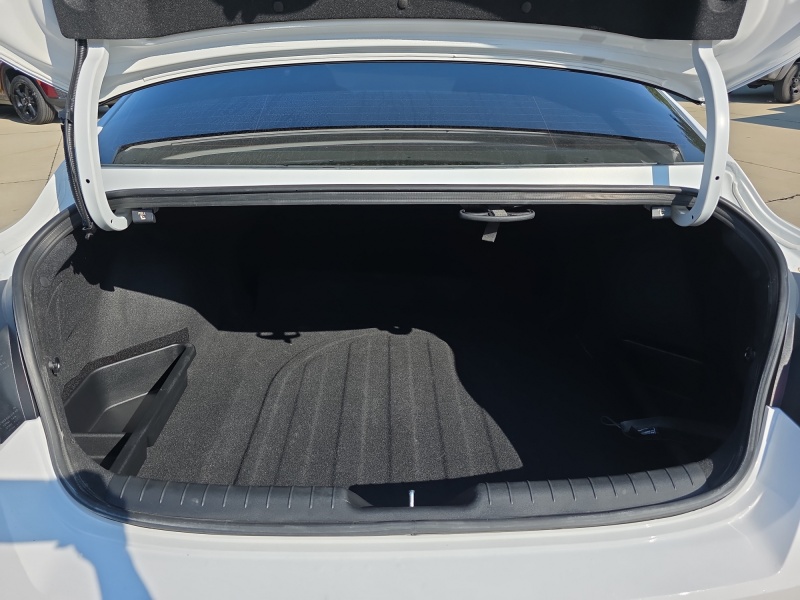 2023 Hyundai Elantra Hybrid