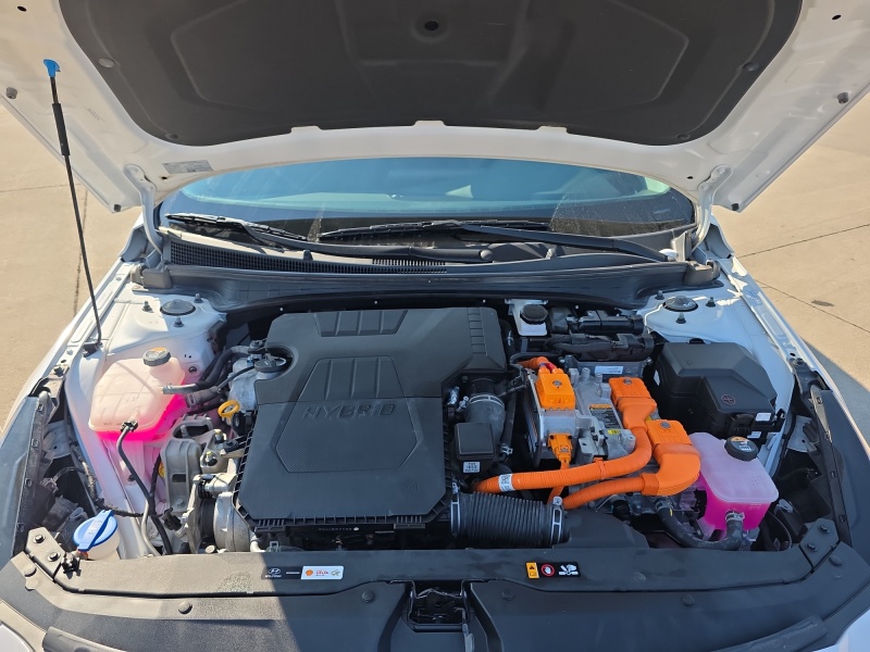 2023 Hyundai Elantra Hybrid