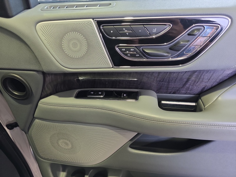 2019 Lincoln Navigator L