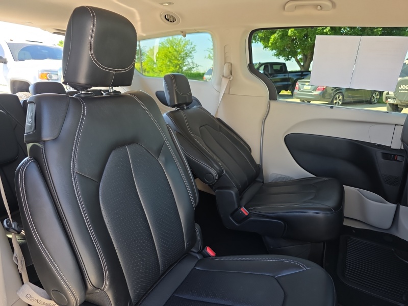 2023 Chrysler Pacifica