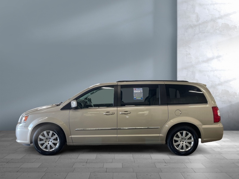 2016 Chrysler Town and Country