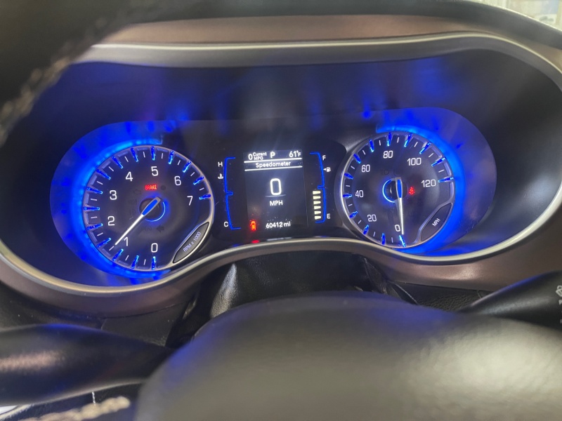 2023 Chrysler Voyager