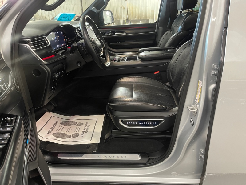 2024 Jeep Grand Wagoneer L