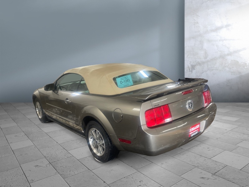 2005 Ford Mustang