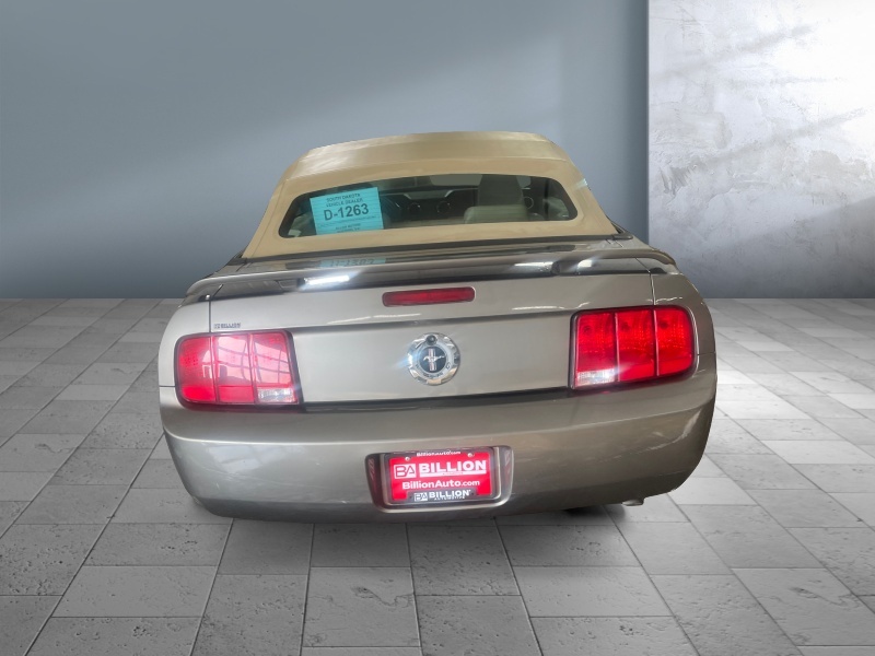 2005 Ford Mustang