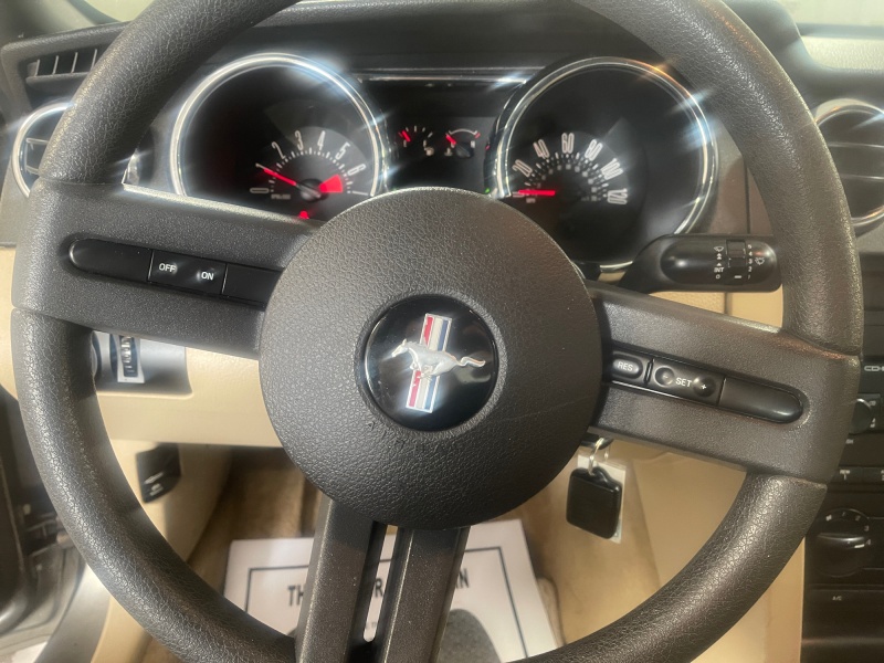 2005 Ford Mustang