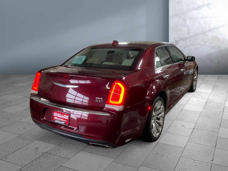 2018 Chrysler 300