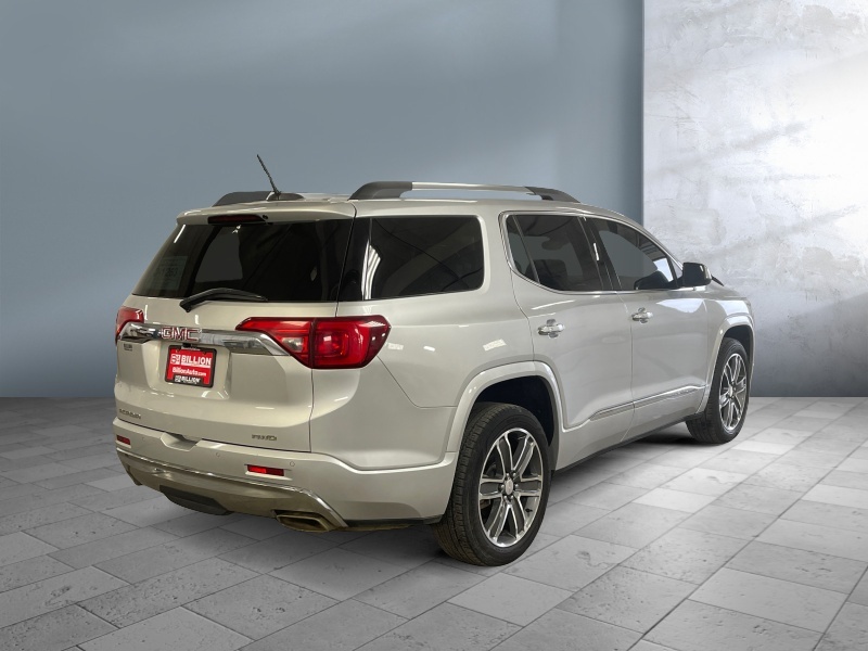 2017 GMC Acadia