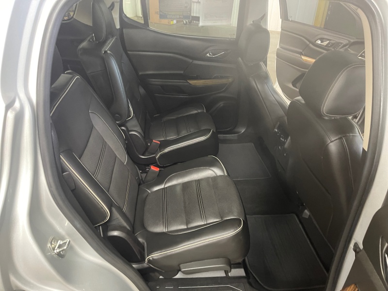 2017 GMC Acadia