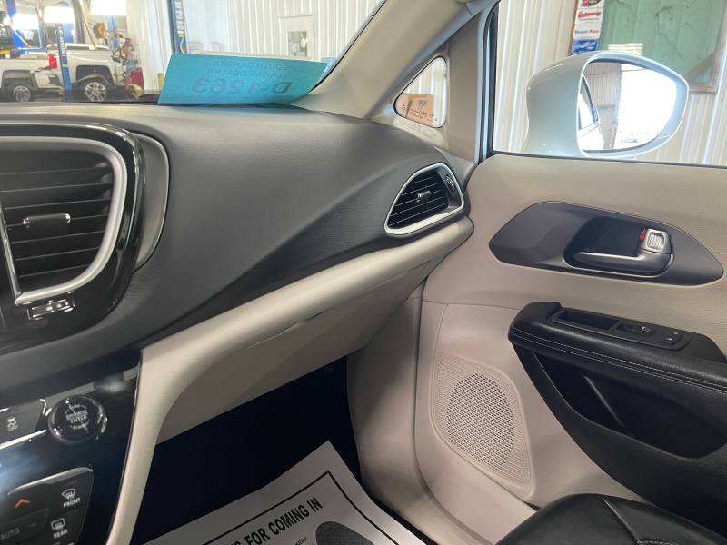 2022 Chrysler Pacifica