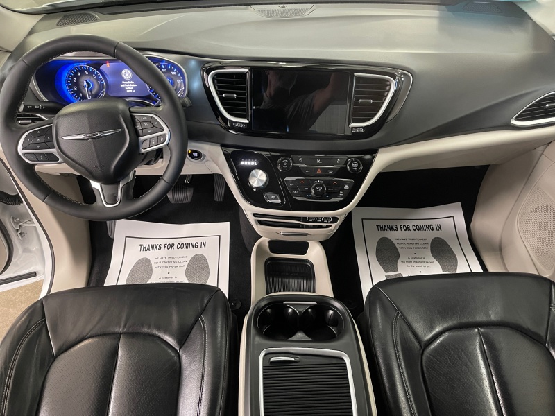2022 Chrysler Pacifica