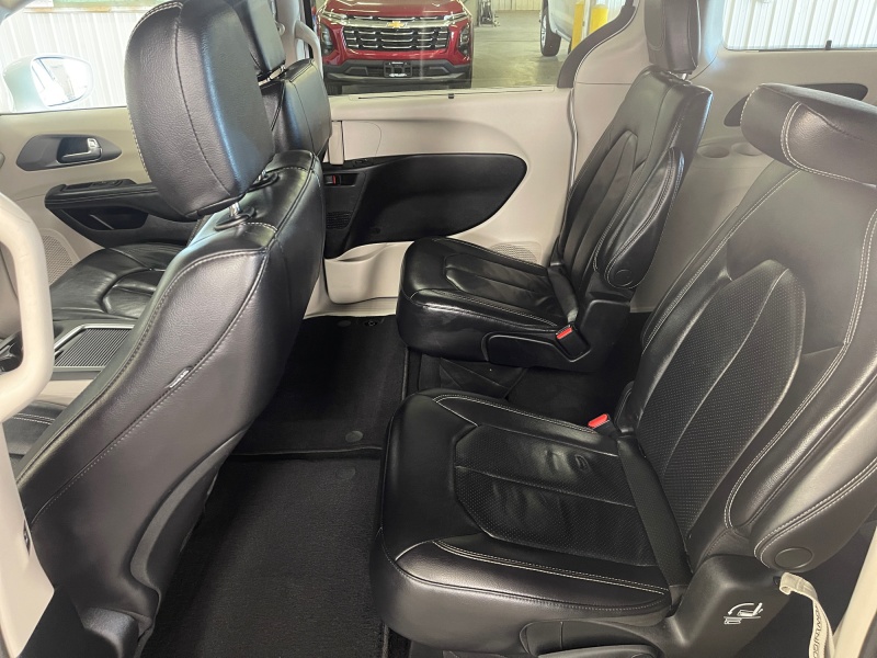 2022 Chrysler Pacifica